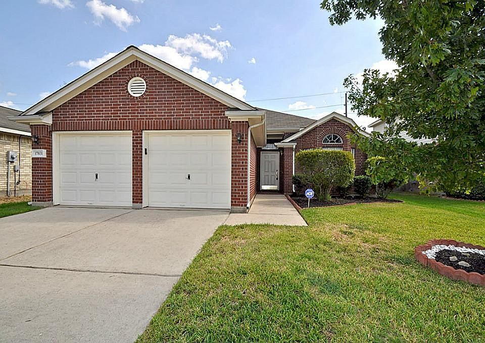 1st image of 17031 Samsarah Cir