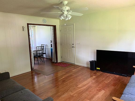 5th image of 906 Peachtree Dr