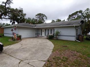 603 Roosevelt Ave, Lehigh Acres, FL 33936