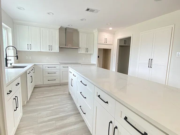 421 Tallowtree Dr #1 — Photo 8