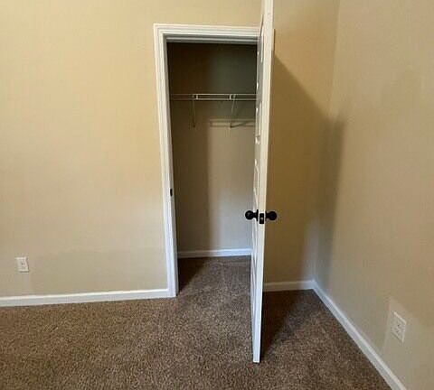 3rd image of 320 Homestead Cir