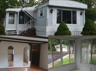 3368 Donna Dr, Flint, MI