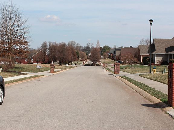 4th image of 2053 Kirkland Blvd