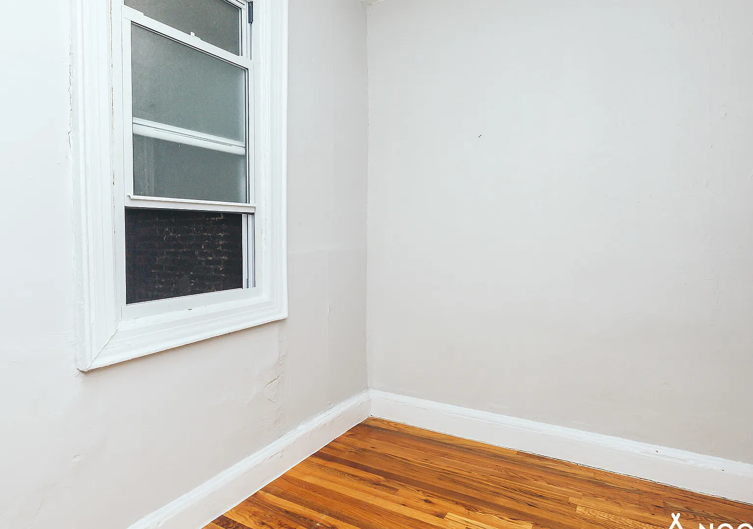 25 Kingsland Avenue — Photo 3