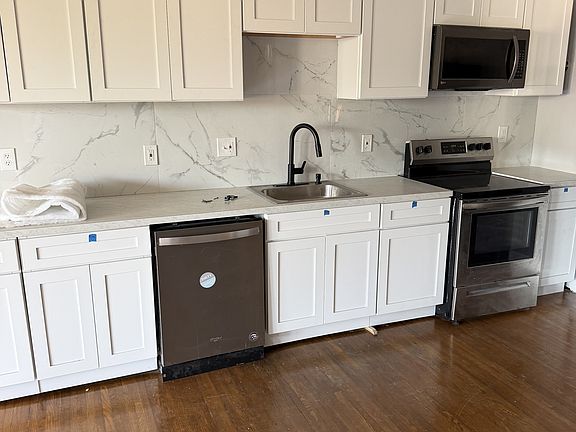 3rd image of 5114 Northland Ave #2