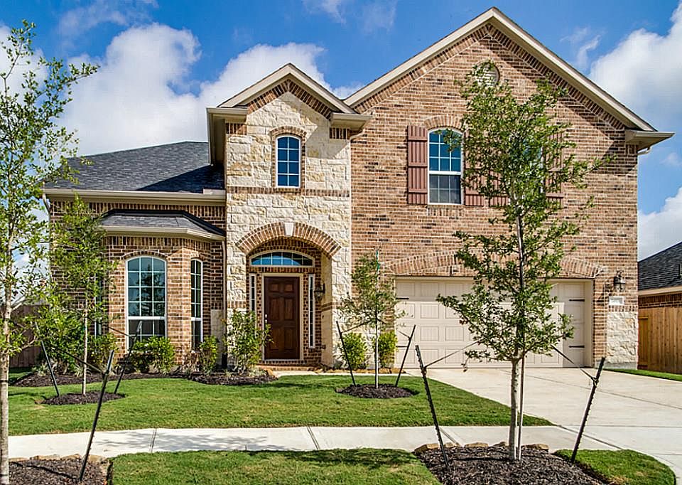1st image of 24926 Acadia Park Cir