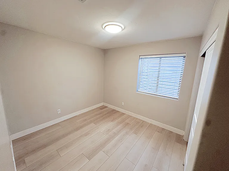 2516 E 2300 South Cir #2 — Photo 8
