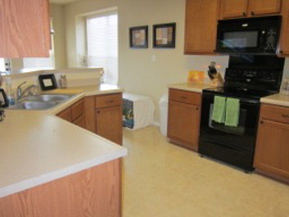 5th image of 345 Hummingbird Dr