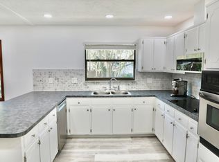 5425 SW 76th Ter, Gainesville, FL 32608