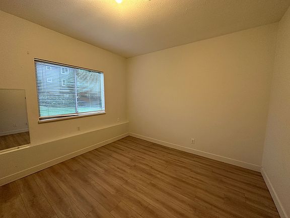 5th image of 2767 Babich St #Basement