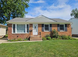 30217 Forest Grove Rd, Willowick, OH 44095