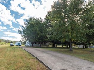 1336 Rock Springs Rd, Bethpage, TN 37022