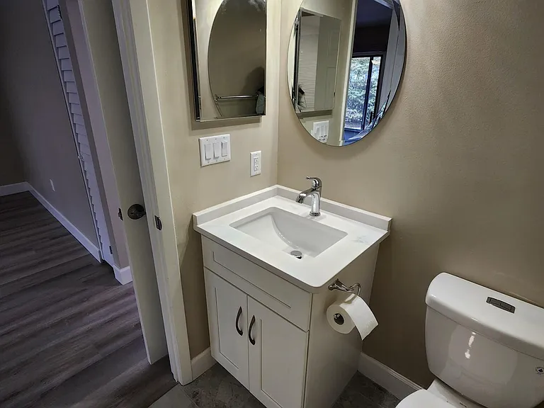 304 Wilson Ave — Photo 15