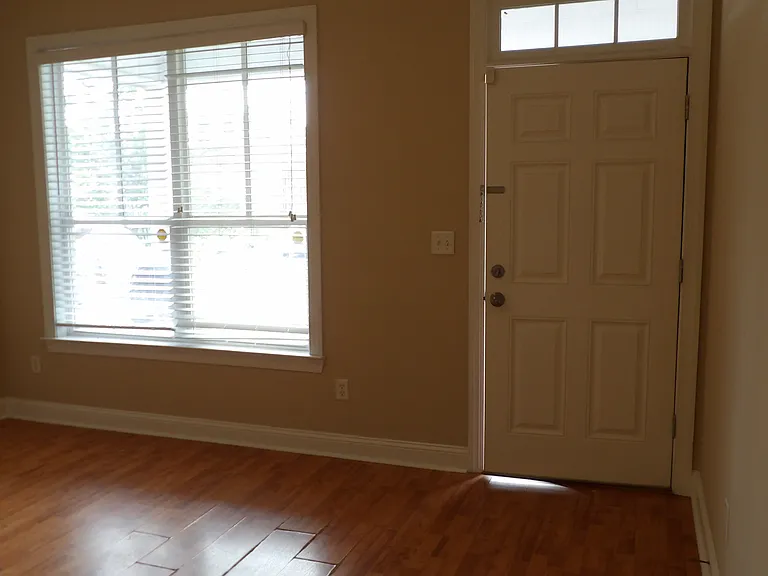 836 E Anderson St #A — Photo 10
