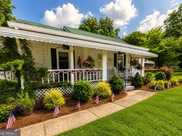 215 Tallapoosa St W, Bremen, GA 30110