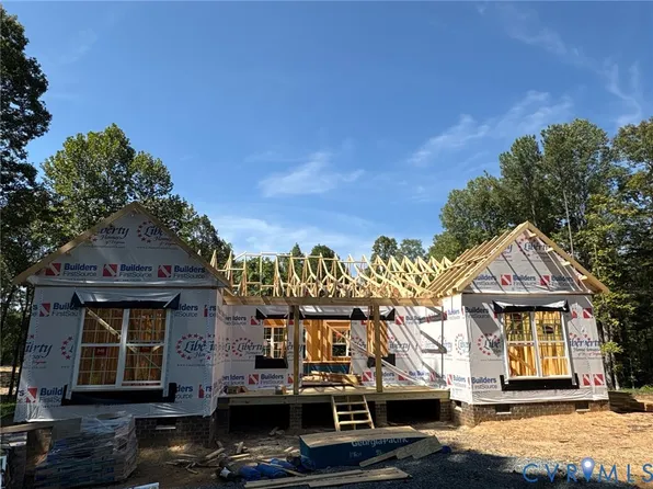 1135 Hanback Rd, Gordonsville, VA 22942