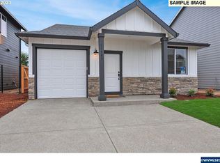 11202 Apple Ln, Donald, OR 97020