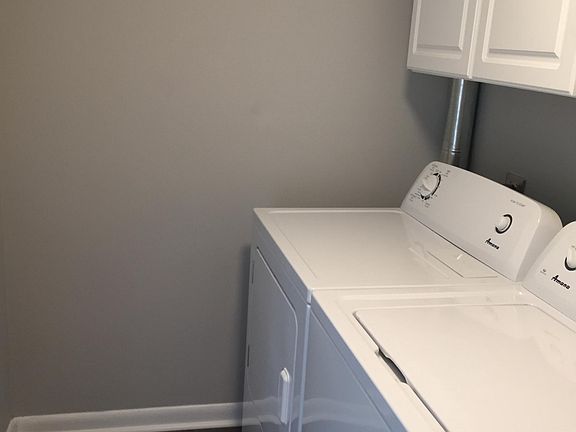 3rd image of 29595 Dutchmans Ln APT 1005
