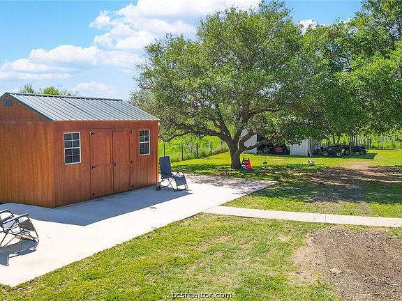 4th image of 2688 County Road 469