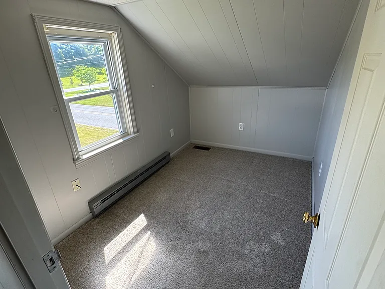 217 Monroe Valley Dr — Photo 10