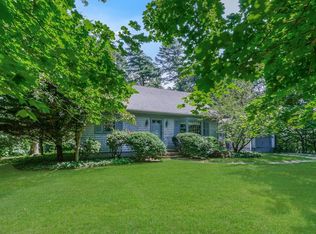 7 Tupola Ln, Mattapoisett, MA 02739