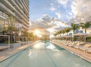580 72nd St #2105, Miami, FL 33141