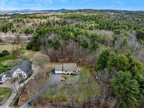 3rd image of 88 Patten Hill Road