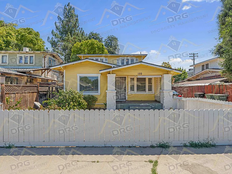 120 Johnson St — Photo 1