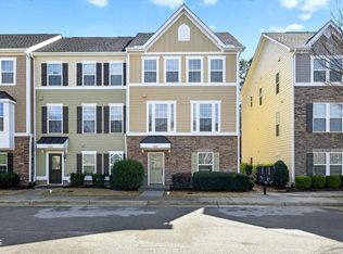 1007 Tender Dr, Apex, NC 27502