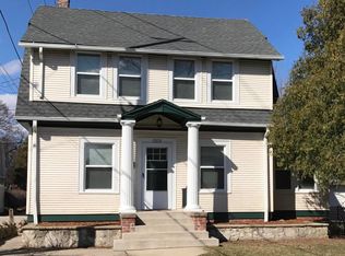 7612 W Lorraine Pl, Milwaukee, WI
