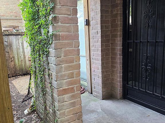 2nd image of 4641 Wild Indigo St APT 437
