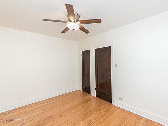 2nd image of 1434 W Thome Ave #2AA