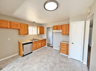 14327 Lisa Dr, Maple Heights, OH