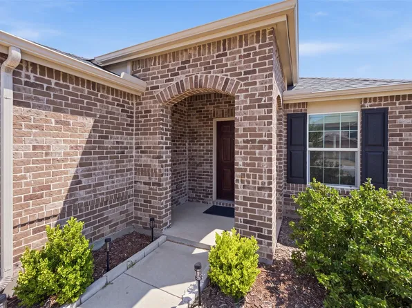 16028 Crews Ave, Haslet, TX 76052