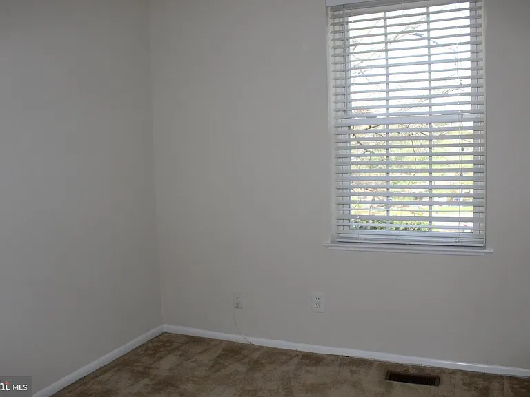 503 S Patrick St — Photo 19