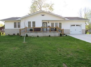 205 S Jackson St, Republic, MO 65738