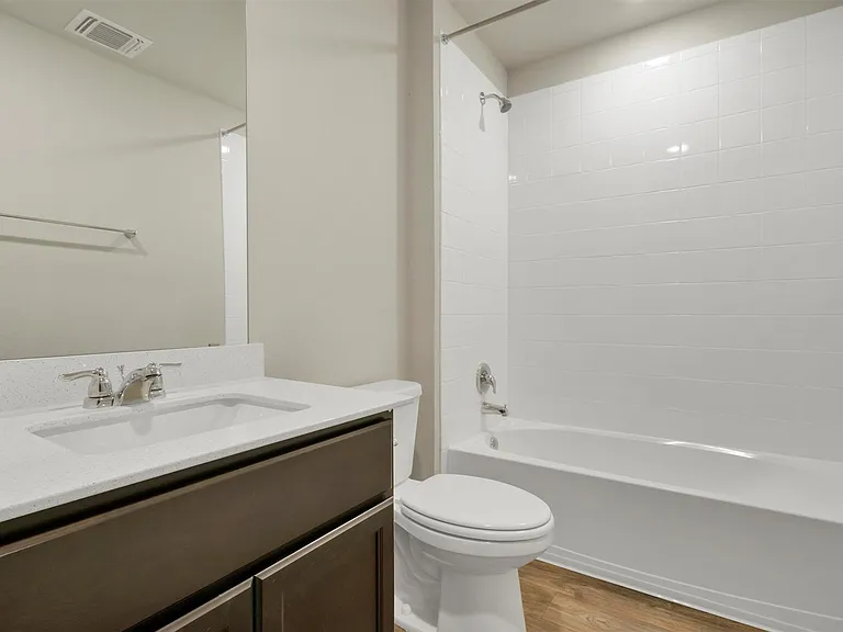 2909 Tweedy Trl — Photo 11
