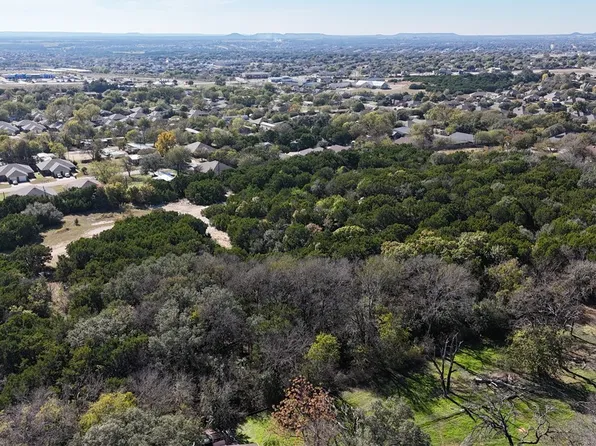 2090 Verna Lee Blvd, Harker Heights, TX 76548