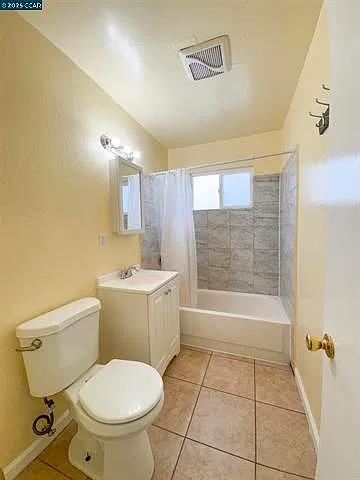 2 bed, 700 sqft, $2,200 — Photo 4