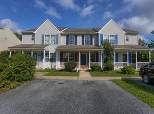 303 Iris Gln, Lititz, PA 17543