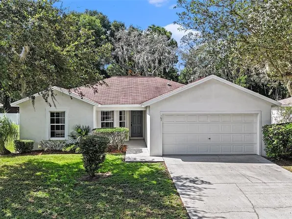 162 Winston Manor Cir, Seffner, FL 33584