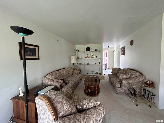 4th image of 622 S Glenview Dr
