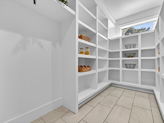 3rd image of 14132 97th Ave NW