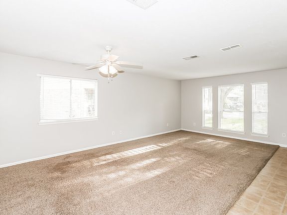 5th image of 2098 Clemson Dr