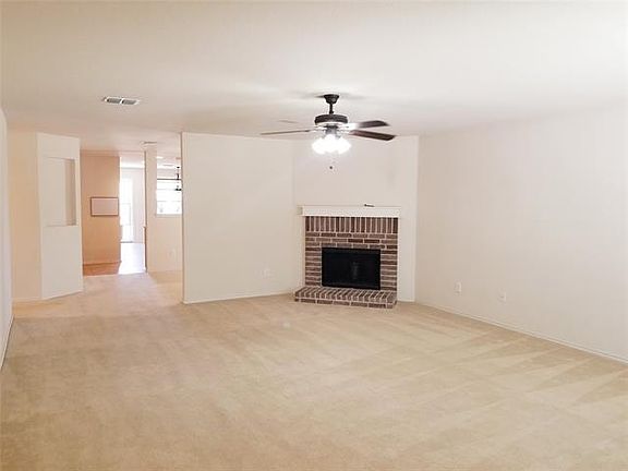 4th image of 12910 Galaxy Dr
