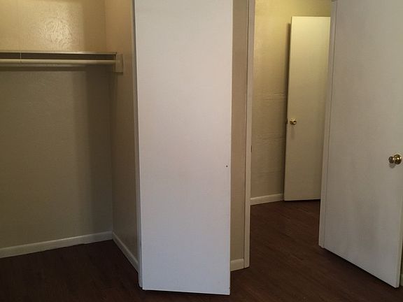 2nd image of 629 S Beaulah St #6