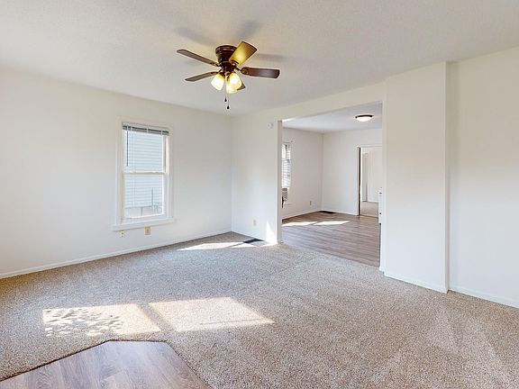 4th image of 921 Duff Ave Unit 3