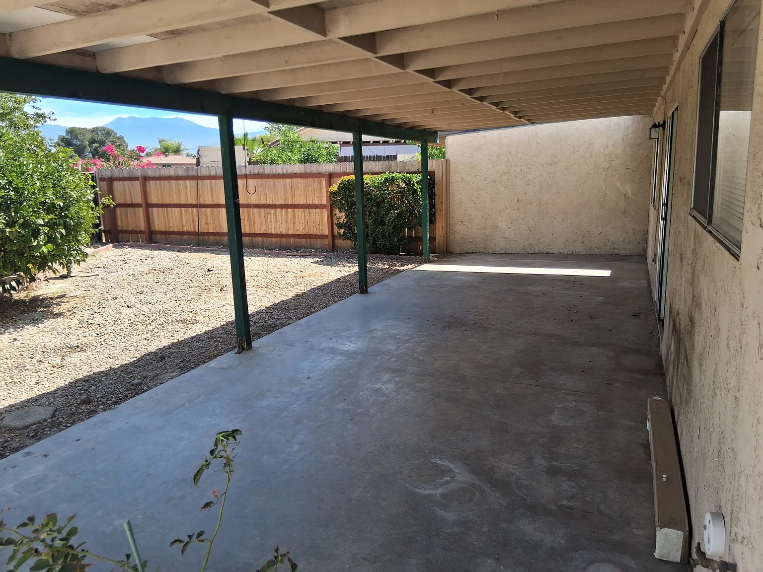 2 bed, 820 sqft, $1,900 — Photo 4