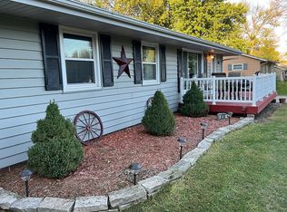 410 E Center Ave, Badger, IA 50516