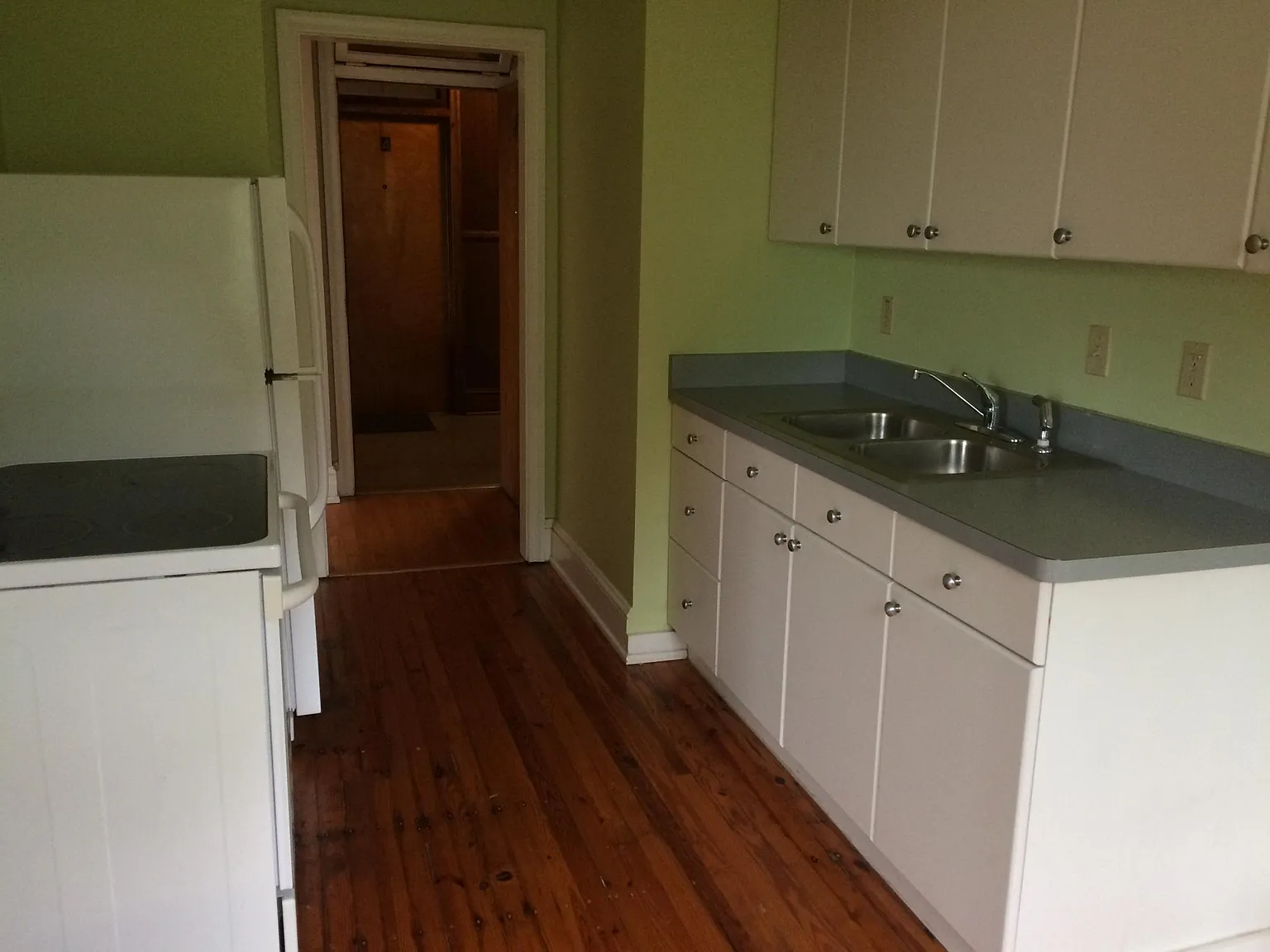 801 W Morgan St — Photo 2